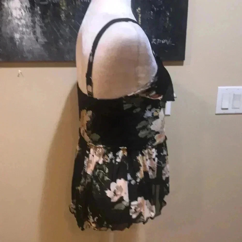American Rag Floral Ruffled Adjustable Strap Layered Wrap Hem Camisole Top-L - Picture 4 of 13